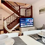Cies Suitel Lopez De Neira 28 - Your 4*