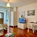 Cies Suitel Lopez De Neira 28 - Your 4* 比戈