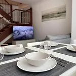 Cies Suitel Lopez De Neira 28 - Your 公寓式酒店 4*