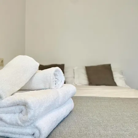 Cies Suitel Lopez De Neira 28 - Your 4*