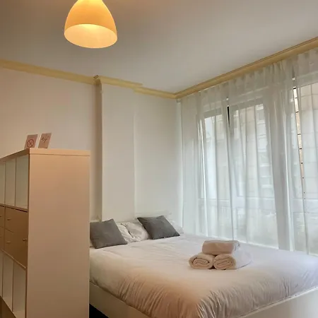 아파트호텔 Cies Suitel Lopez De Neira 28 - Your 4*