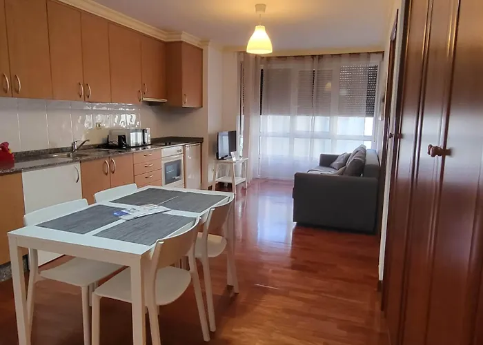 Cies Suitel Lopez De Neira 28 - Your 公寓式酒店 比戈