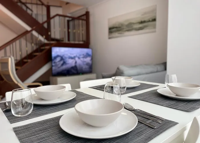 Cies Suitel Lopez De Neira 28 - Your 公寓式酒店 3*